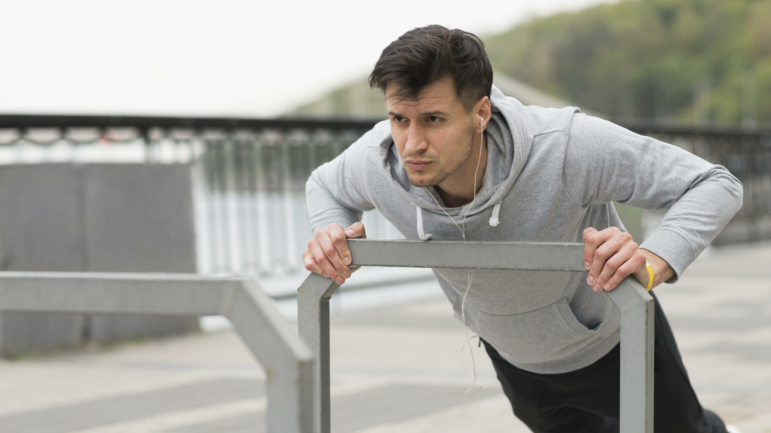 You are currently viewing Tracksuit Fashion and the Benefits of Morning Exercise